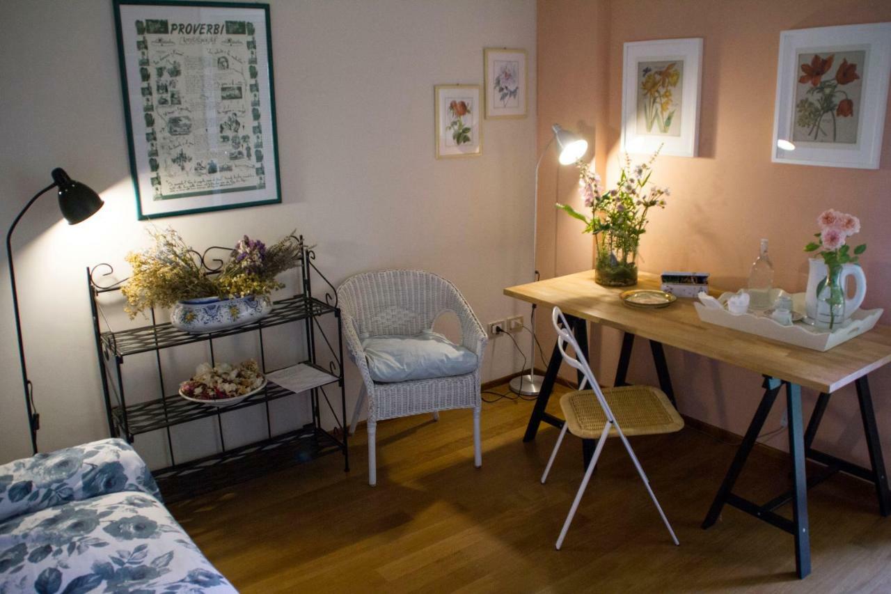 Bed and Breakfast Il Giardino delle Rose Santa Maria Nuova  Esterno foto